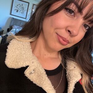 Meet your Posher, Jazzia